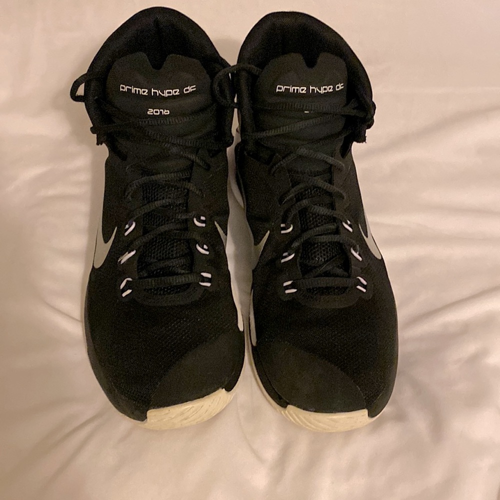 Nike Prime Hype df 2016 Women’s Basketball Shoe Size 10 Black